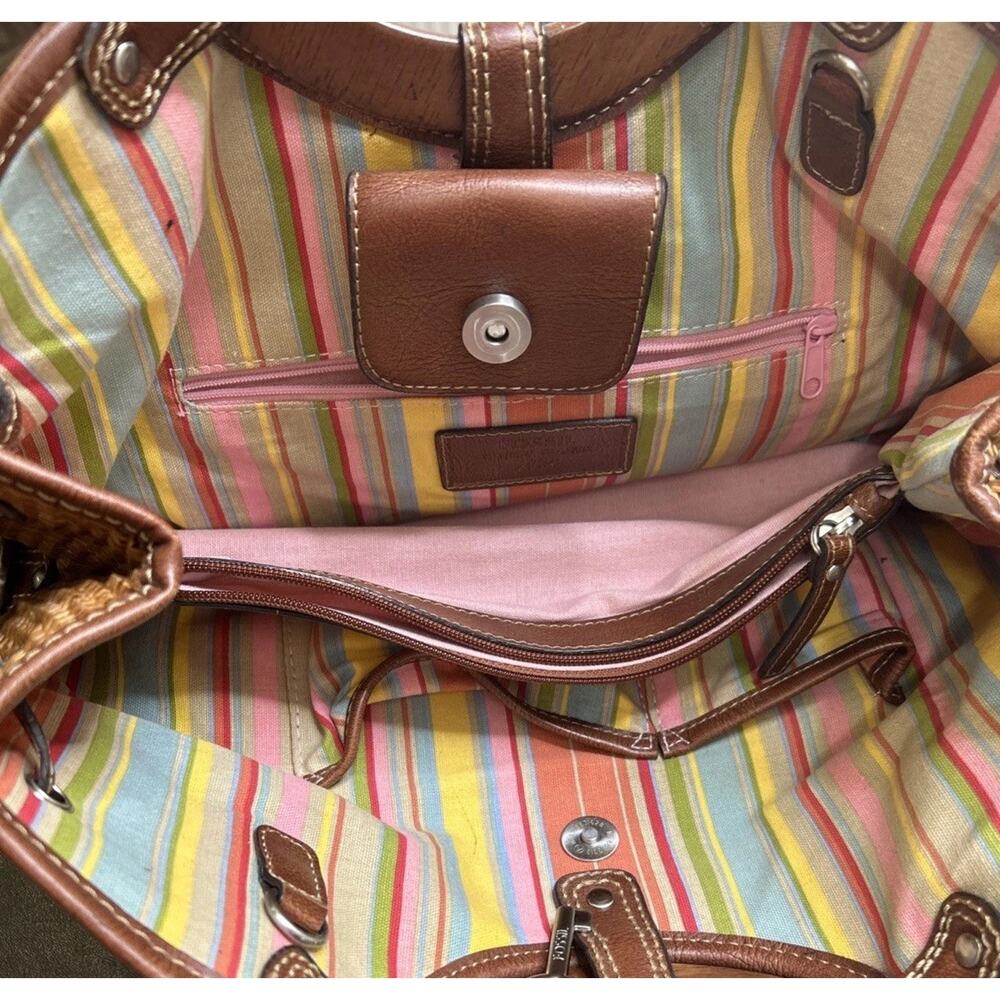 Fossil Woven Handbag Satchel Brown w Leather Trim Wooden Handle Boho Key Charm - Picture 6 of 7